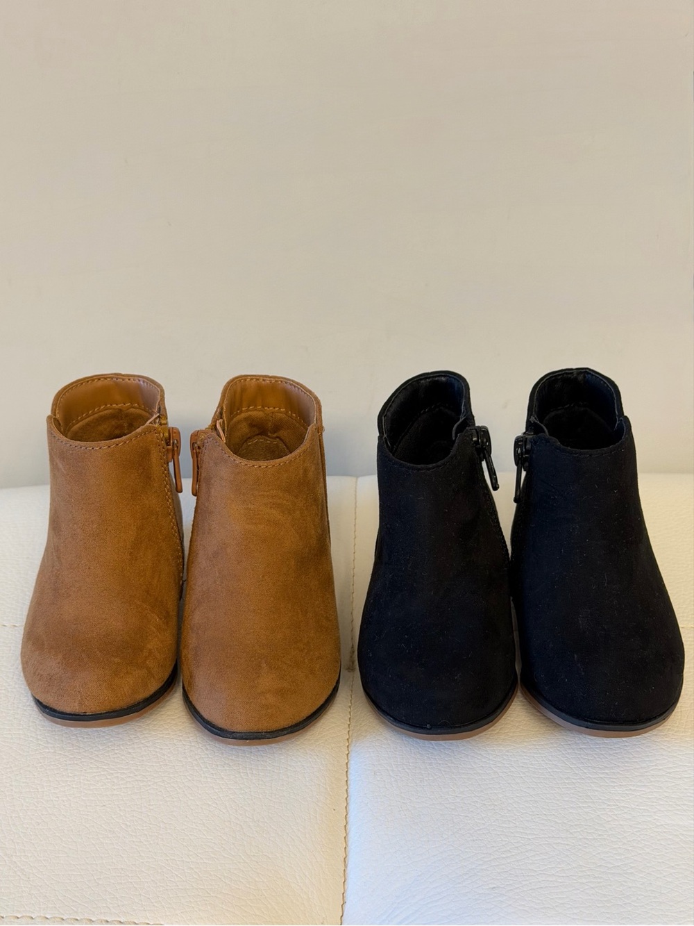 Toddler Girl Cat & Jack Suede Ankle Boots - Tan & Black Bundle